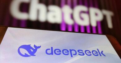 DeepSeek’s AI models trigger historic US tech stock sell-off DeepSeek’s AI models trigger historic US tech stock sell-off